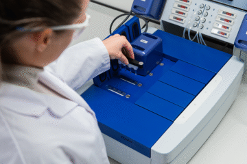 Technobis CrystalBreeder close-up